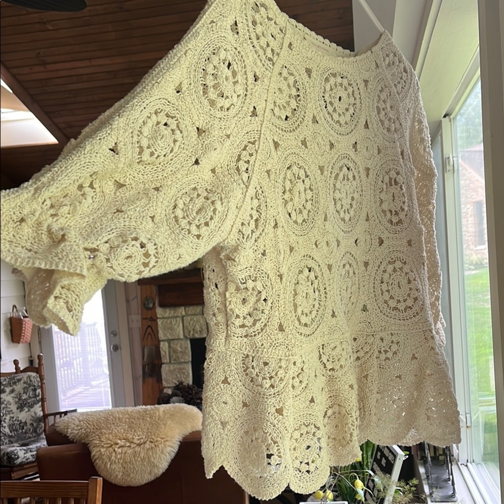 Anthropologie-look alike Cream Lace Blouse